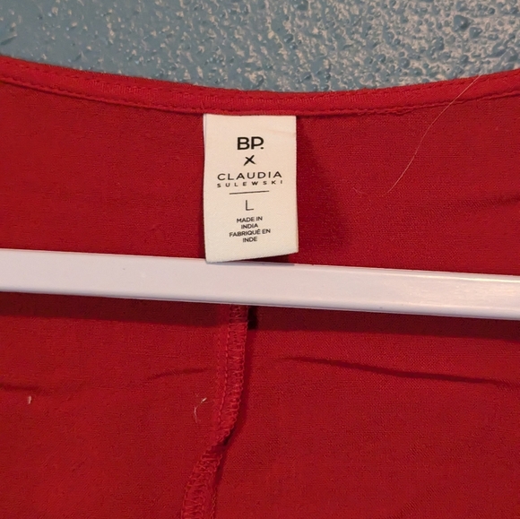 Claudia Sulewski crop blouse, red with bow tie detail - Picture 2 of 2